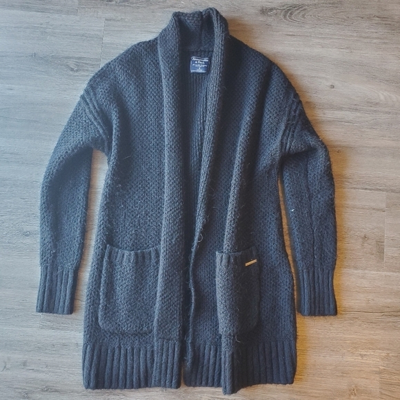 Abercrombie & Fitch Sweaters - Cardigan